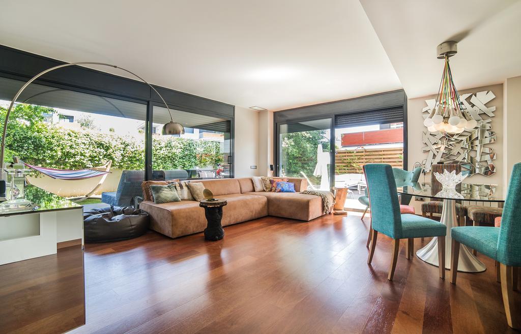Luxury Apartment In Sitges City מראה חיצוני תמונה